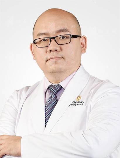 廣州華美李文峰做鼻子怎么樣？