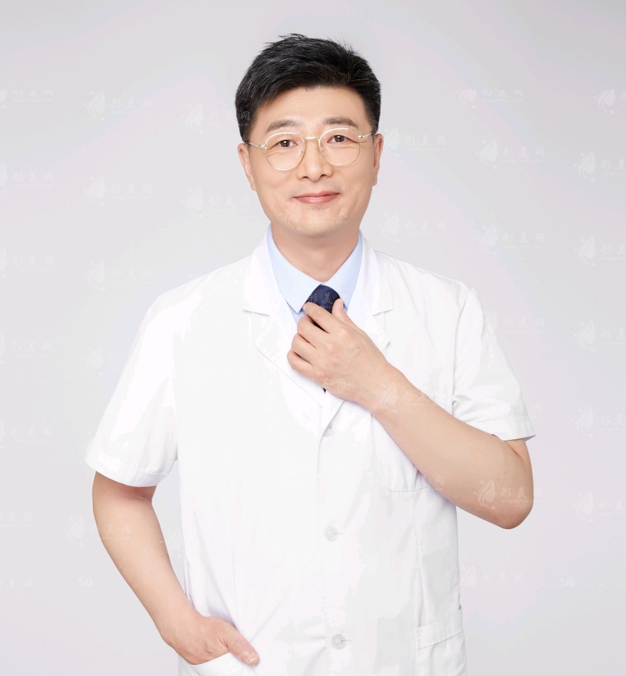 北京李勁良做鼻子怎么樣