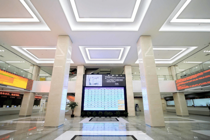 上海九院隆胸好的醫(yī)生