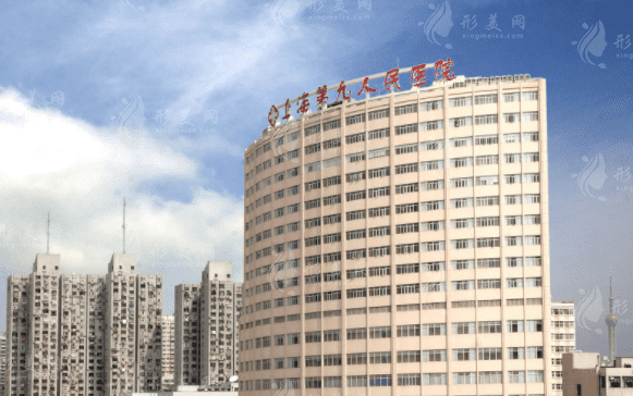 上海市第九醫(yī)院植發(fā)怎么樣?植發(fā)科室介紹|附植發(fā)價(jià)格一覽~