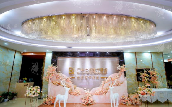 廣州仁健植發(fā)醫(yī)院植發(fā)技術(shù)如何？醫(yī)生介紹+整形價格表一覽