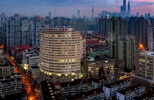 上海九院取假體隆胸一般多少錢? 上海九院取假體隆胸一般多少錢?