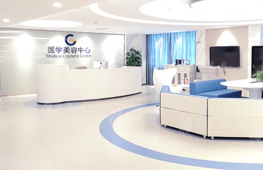 廣州高尚整形美容醫(yī)院正規(guī)嗎？余文林醫(yī)生耳再造手術(shù)放心選擇