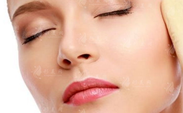 光子嫩膚：副作用與效果持久性探究