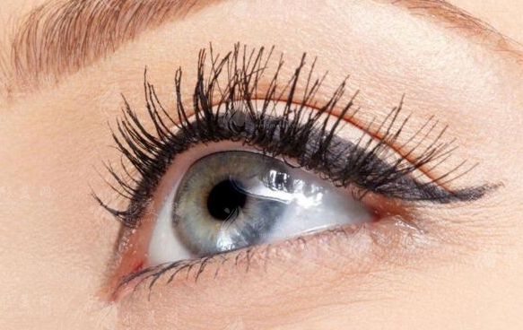 修復(fù)雙眼皮失敗需要多少錢及修復(fù)后的注意事項(xiàng)