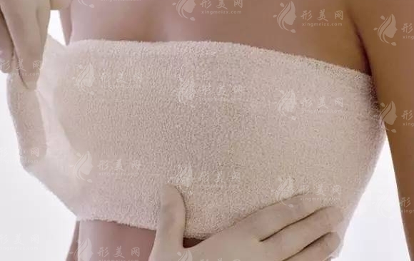 假體隆胸失敗的表現(xiàn)與修復(fù)方法