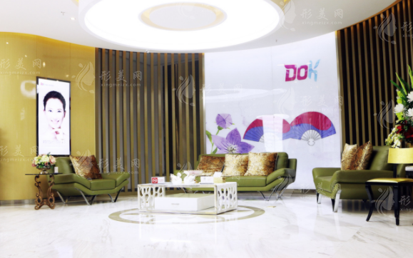 成都銅雀臺整形美容醫(yī)院