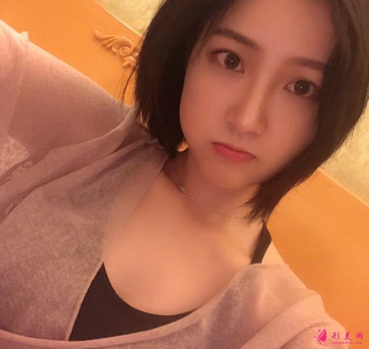 深圳領(lǐng)醫(yī)醫(yī)療美容隆鼻多少錢