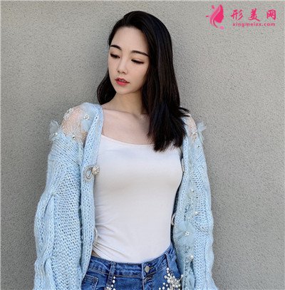 重慶小姐姐膨體隆鼻術(shù)后恢復(fù)情況對比 術(shù)后 重慶小姐姐膨體隆鼻術(shù)后恢復(fù)情況對比